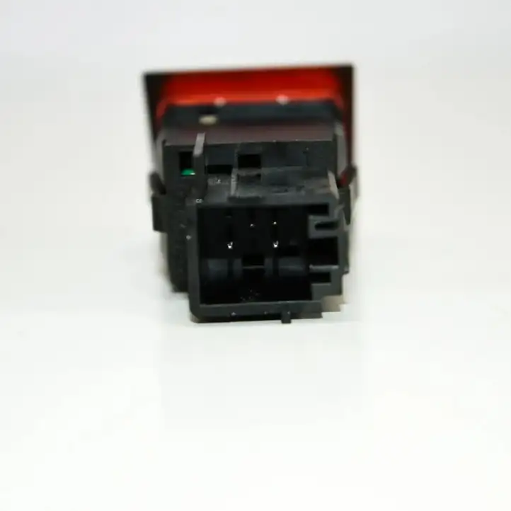 Skoda Roomster (5J) (2006 - 2010) 5J0953235 Кнопка фаркопа в багажнике — фото 4