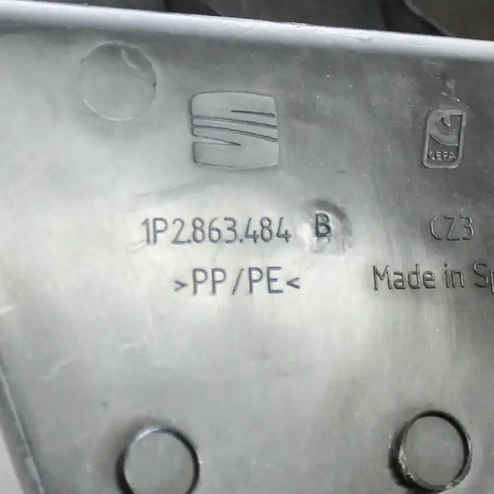Seat Leon (1P) (2005 - 2012) 1P2863484B Прочие детали салона — фото 5