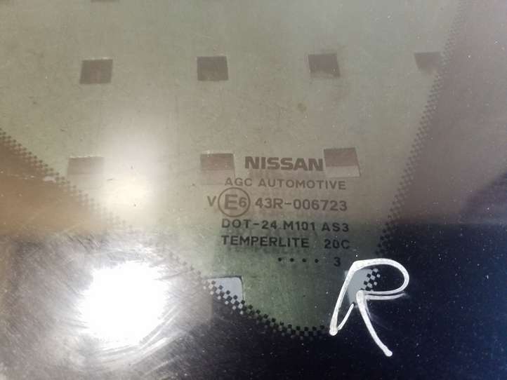 Nissan Qashqai (2010 - 2013)   Заднее боковое стекло кузова