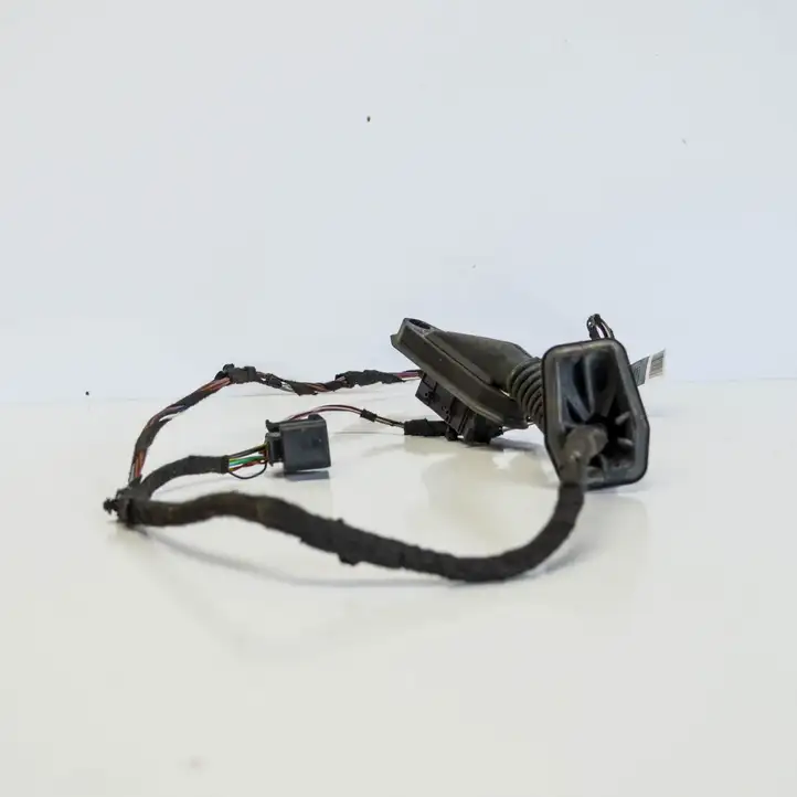 BMW 1 E81 E87 (2004 - 2011) 6938247 Прочая электропроводка — фото 3