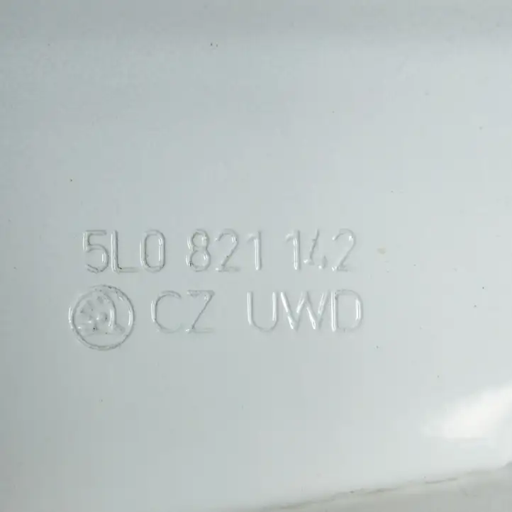 Skoda Yeti (5L) (2013 - 2018) 5L0821142 Другая часть кузова — фото 3
