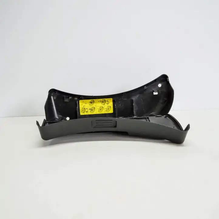 Seat Exeo (3R) (2008 - 2013) 8E0011031C Прочие детали салона — фото 2