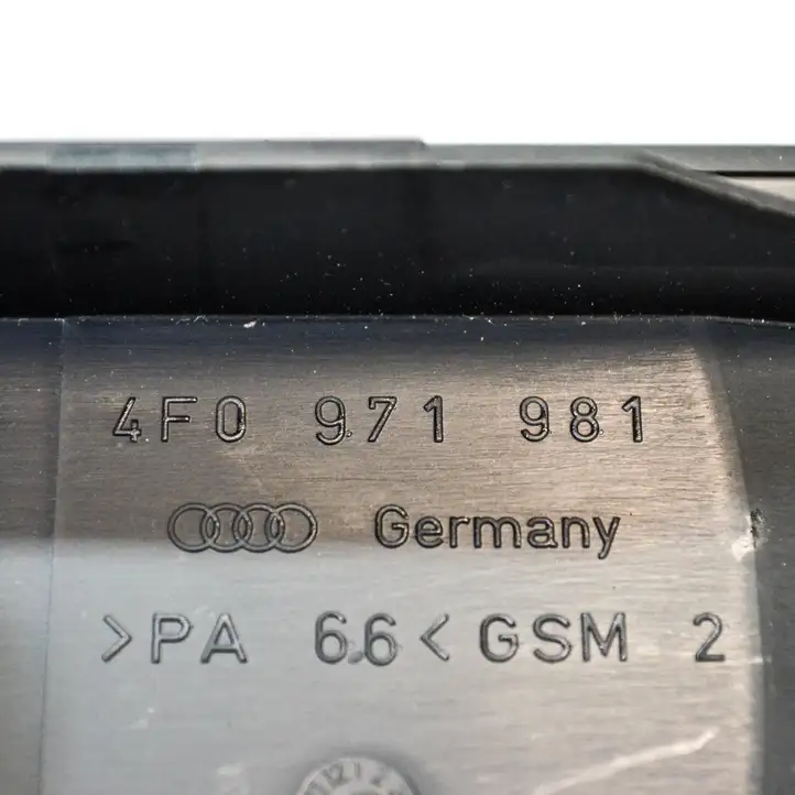 Audi A6 S6 C6 4F (2008 - 2011) 4F0971981 Прочие детали салона — фото 3