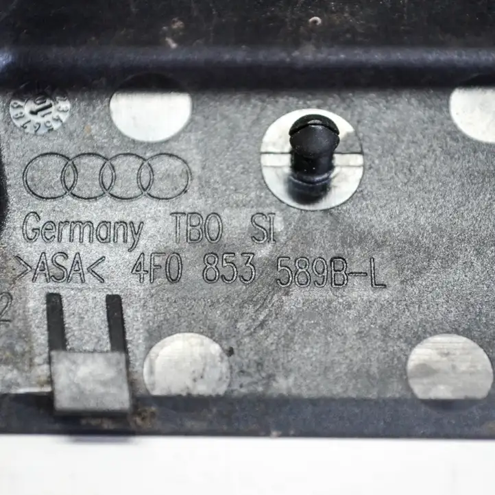 Audi A6 S6 C6 4F (2008 - 2011) 4F0853589B Прочие внешние детали — фото 3