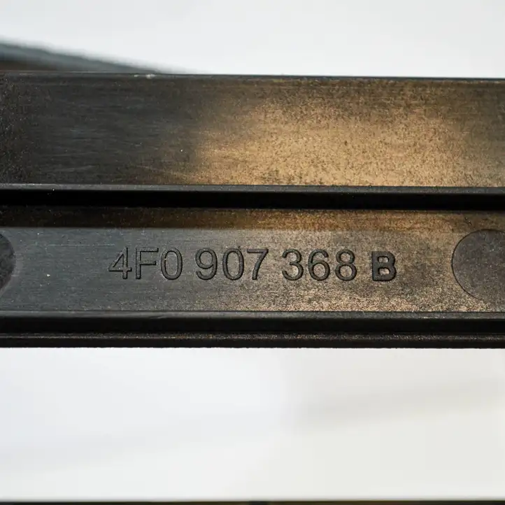 Audi A6 S6 C6 4F (2008 - 2011) 4F0907368B Другая часть кузова — фото 3