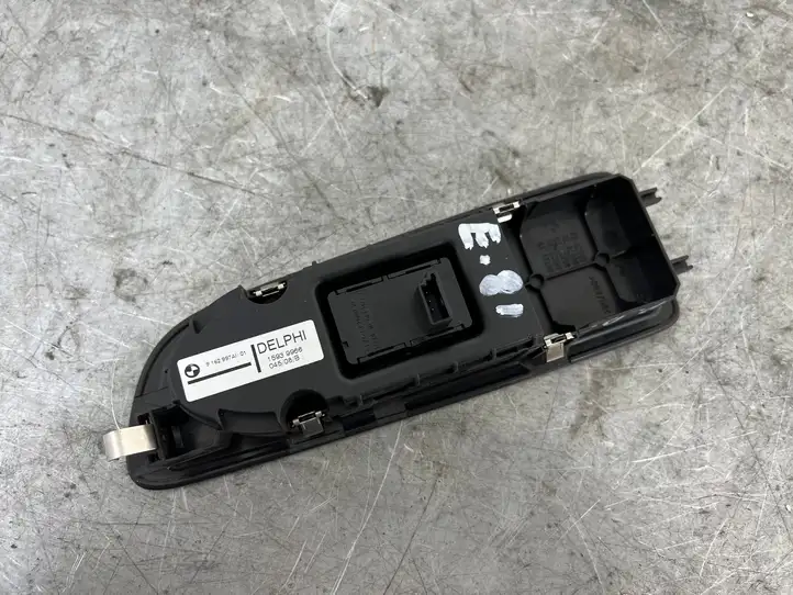 BMW 1 E82 E88 (2007 - 2014) 9162997 Кнопка стеклоподъемников — фото 2