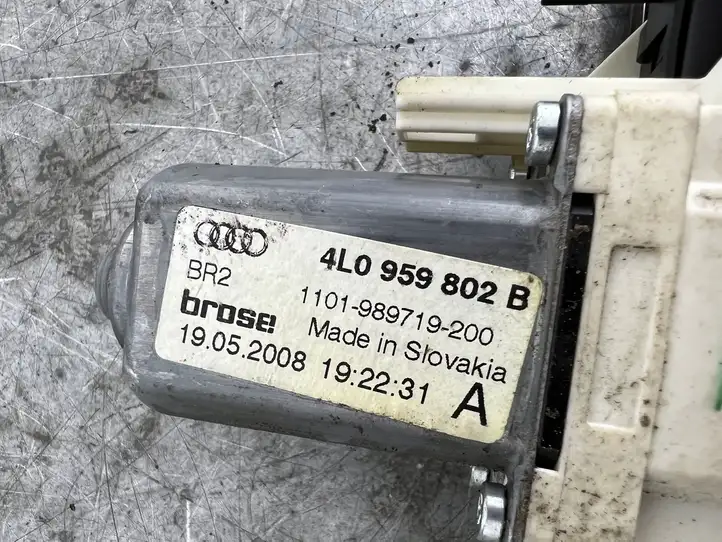 Audi Q7 4L (2005 - 2009) 4L0837462A Электростеклоподъемник передний (комплект) — фото 2