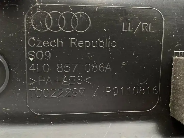Audi Q7 4L (2005 - 2009) 4L0857086A Боковая отделка панели приборов — фото 2