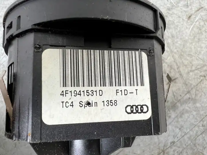 Audi Q7 4L (2005 - 2009) 4F1941531D Включатель фонарей — фото 2