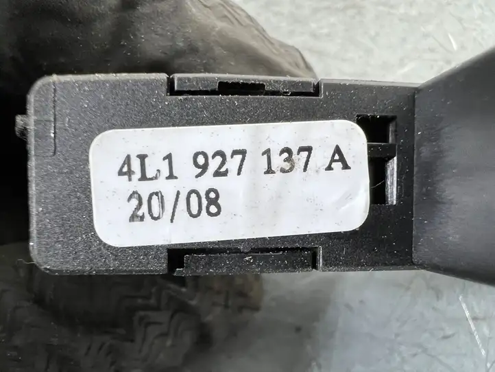 Audi Q7 4L (2005 - 2009) 4L1927137A Включатель аварийных фонарей — фото 2