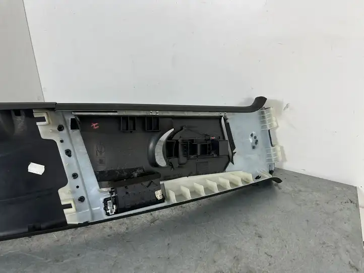 Audi Q7 4L (2005 - 2009) 4L0867293 Верхняя обшивка стойки B — фото 6