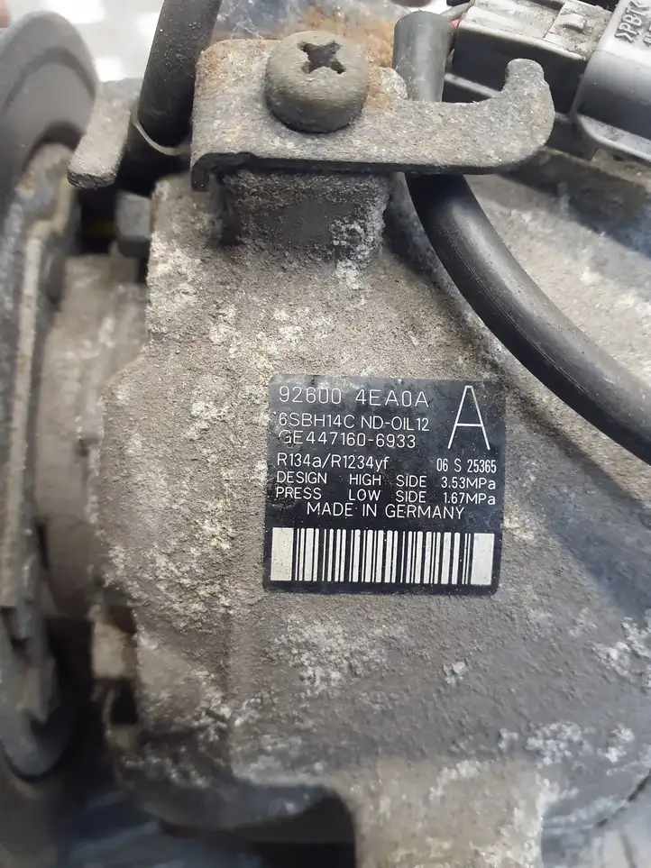 Nissan Qashqai (2013 - 2017) 926004EA0A Компрессор (насос) кондиционера воздуха — фото 9