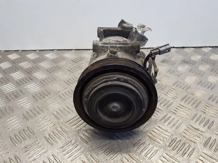 Nissan Qashqai (2013 - 2017) 926004EA0A Компрессор (насос) кондиционера воздуха — фото 3