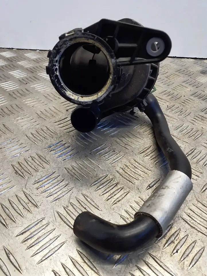 Nissan Qashqai (2013 - 2017) 165761844R Детали воздухозаборника — фото 4