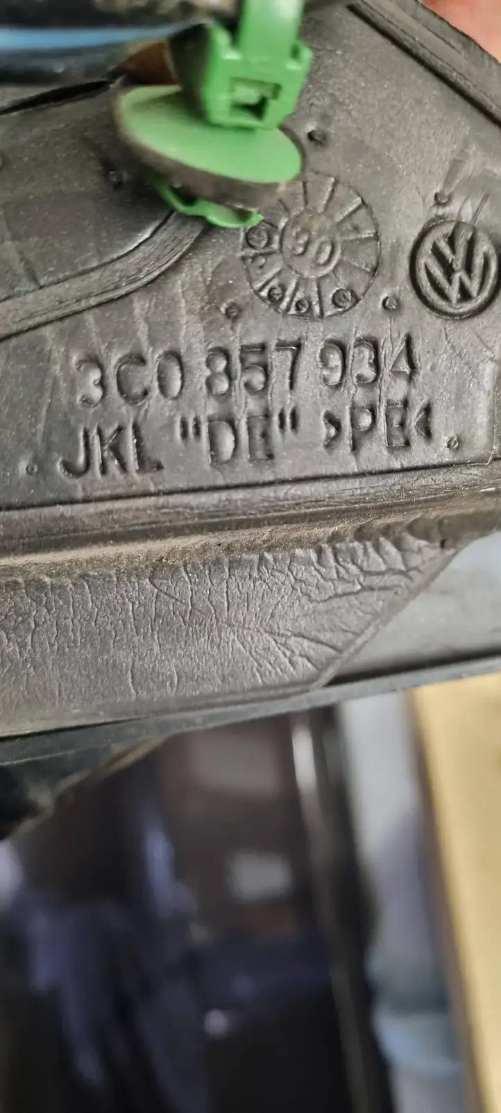 Volkswagen PASSAT B6 (2005 - 2010) 3C0857934 Боковое зеркало с электроприводом — фото 2