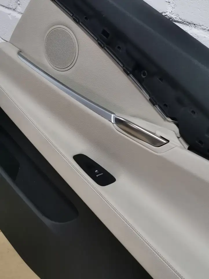 BMW 5 GT F07 (2010 - 2017) Молдинги задней двери — фото 2