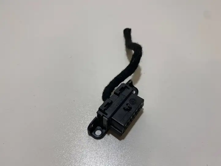 BMW 3 E90 E91 (2005 - 2012) 6954580 Прочая электропроводка — фото 1