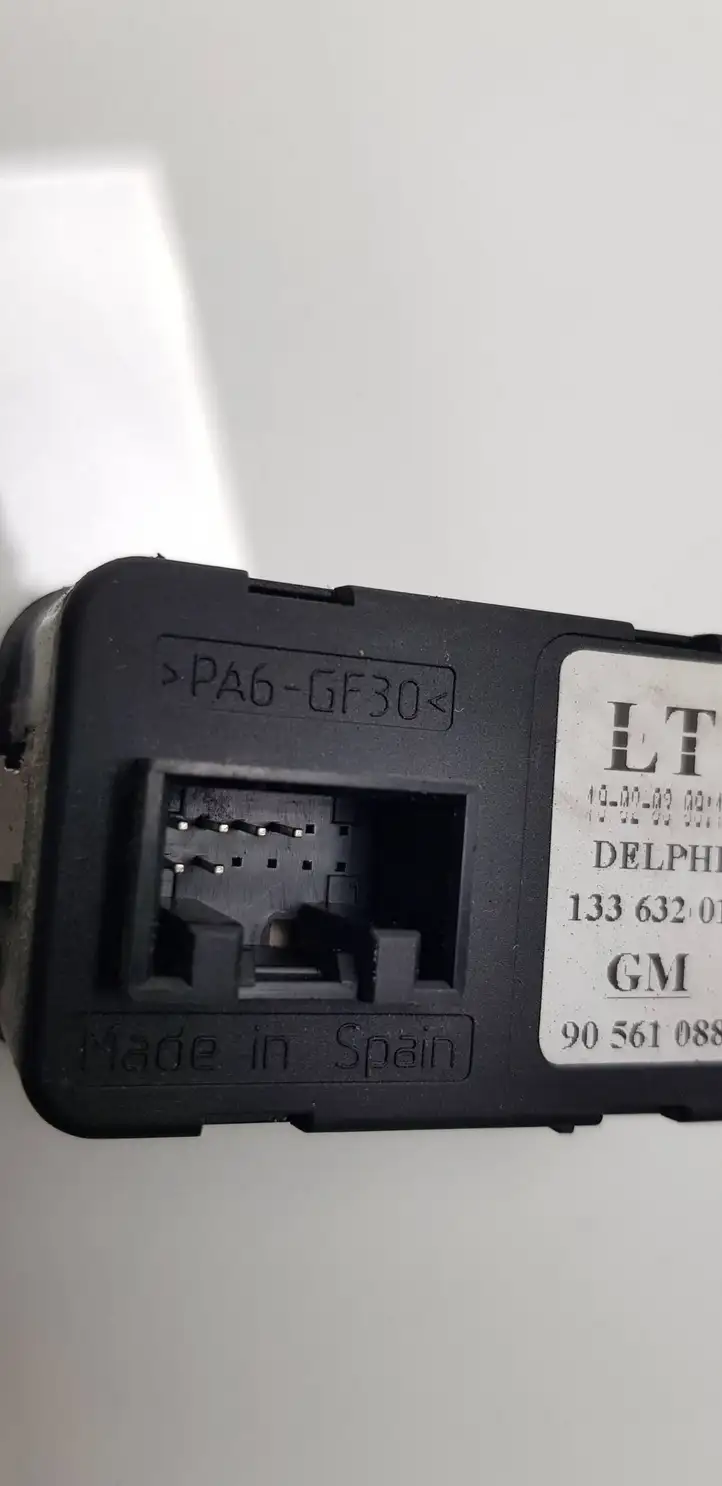 Opel Astra G (1998 - 2004) 13363201 Кнопка стеклоподъемников — фото 3