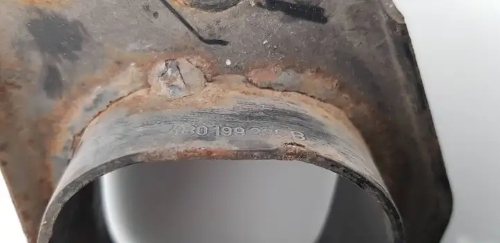Audi A6 S6 C5 4B (2001 - 2004) 4B0199335B Кронштейн двигателя — фото 3