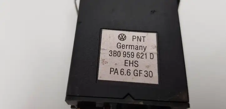 Volkswagen PASSAT B5.5 (2001 - 2005) 3B0959621D Кнопка обогрева стекла — фото 4