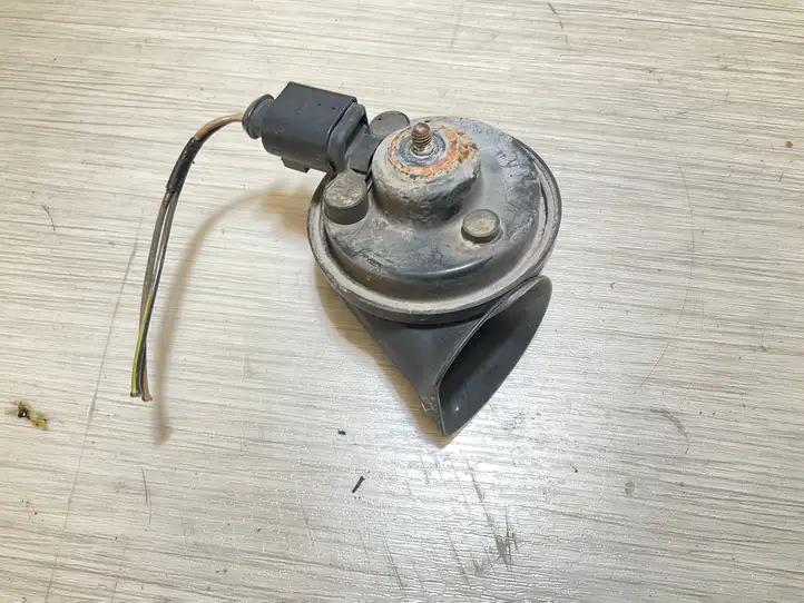 Audi TT (2003 - 2006)  E1000209 Звуковой сигнал