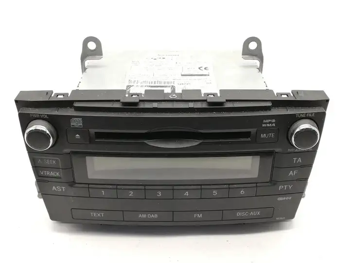 Toyota Avensis T270 (2009 - 2012) 8612005150 Магнитола / мультимедийная система — фото 1