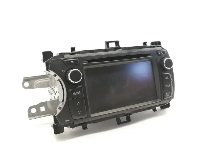 Toyota Yaris (2009 - 2012) 861400D010 Магнитола / мультимедийная система — фото 3