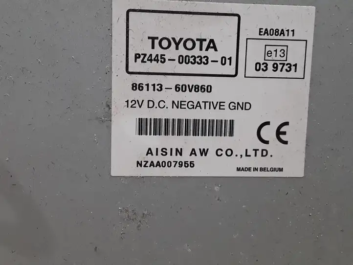 Toyota Avensis T270 (2009 - 2012) 8611360V860 Магнитола / мультимедийная система — фото 6