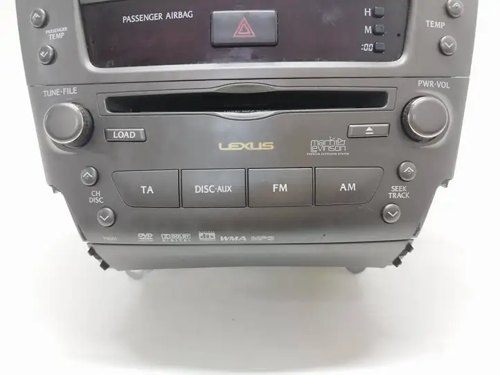 Lexus IS 220 (2005 - 2010)  8611153070 Радио/ проигрыватель CD/DVD / навигация