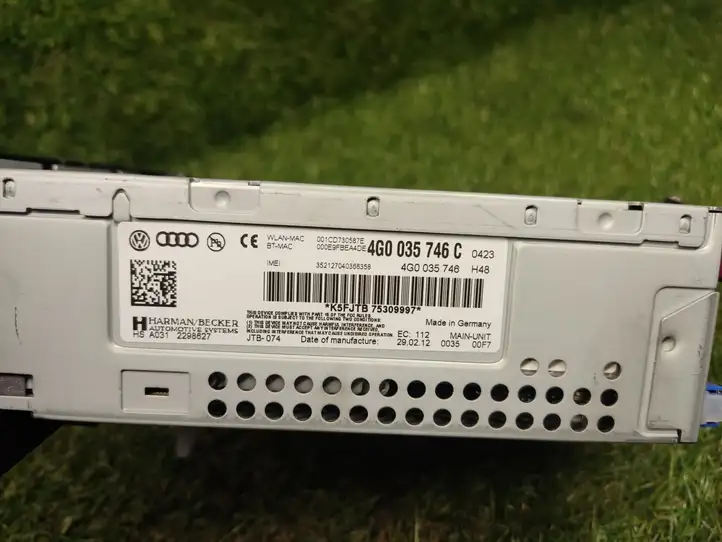 Audi A6 C7 (2011 - 2014) 4G0035746C Магнитола / мультимедийная система — фото 2