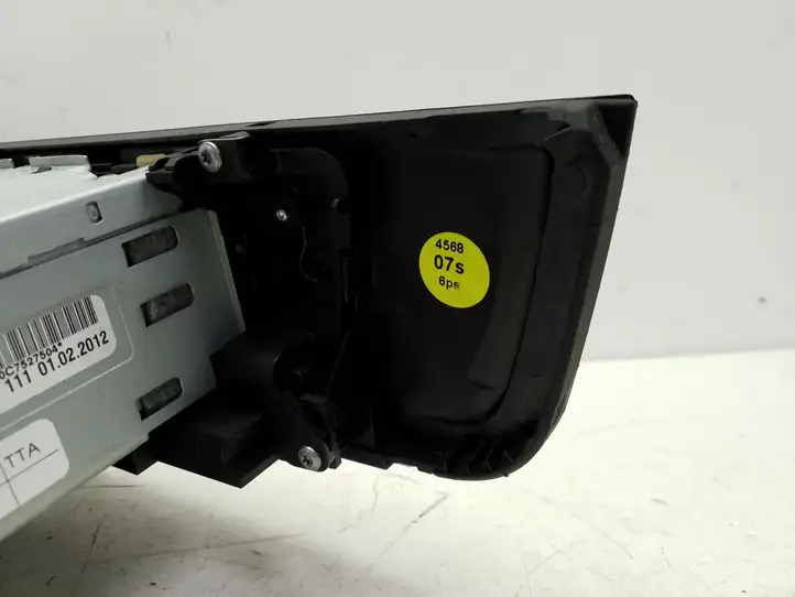 Audi A6 C7 (2011 - 2014) 4G0035746C Магнитола / мультимедийная система — фото 3