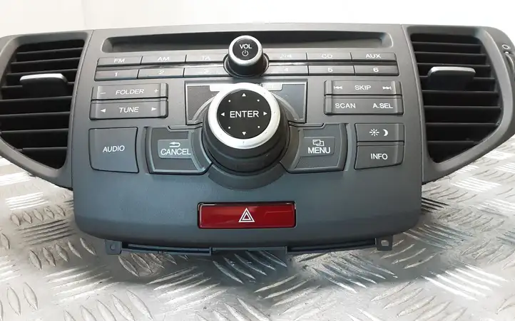 Honda Accord (2008 - 2016) 39050TL0G01 Магнитола / мультимедийная система — фото 4