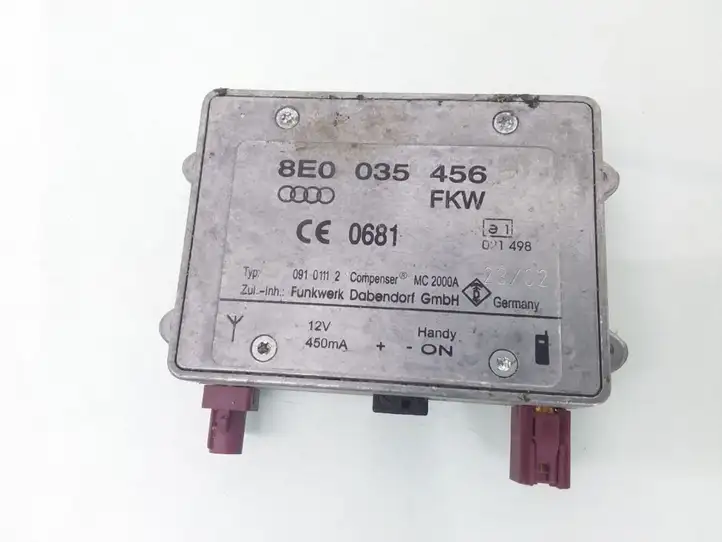 Audi A4 S4 B6 8E 8H (2000 - 2006) 8E0035456 Усилитель антенны — фото 1