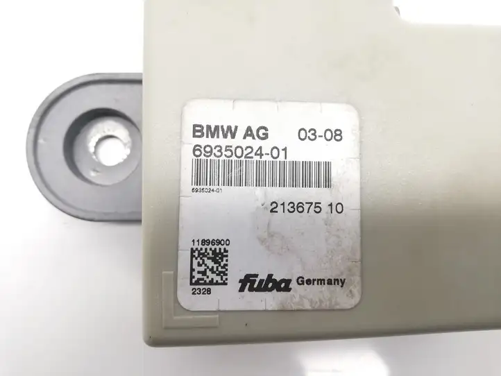 BMW 3 E92 E93 (2005 - 2014) 693502401 Усилитель антенны — фото 2
