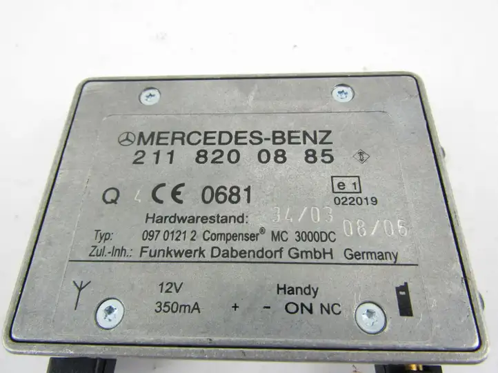 Mercedes-Benz S W221 (2005 - 2013) Усилитель антенны — фото 4