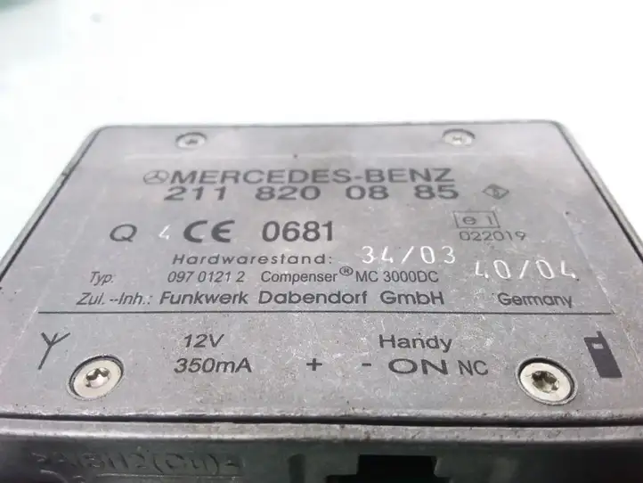 Mercedes-Benz E W211 (2002 - 2009) 2118200885 Усилитель антенны — фото 4