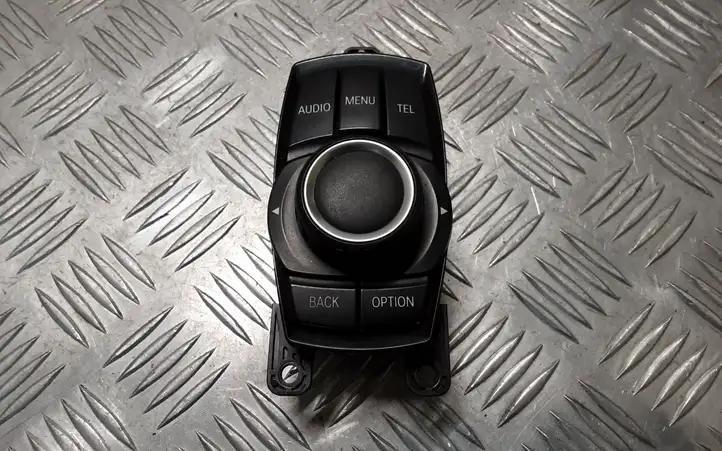 BMW 3 F30 F35 F31 (2012 - 2018) 9270393 Магнитола / мультимедийная система — фото 3