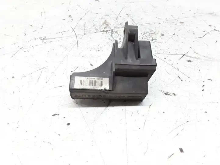 Audi A4 S4 B7 8E 8H (2004 - 2009) 4B0919145A Усилитель антенны — фото 2
