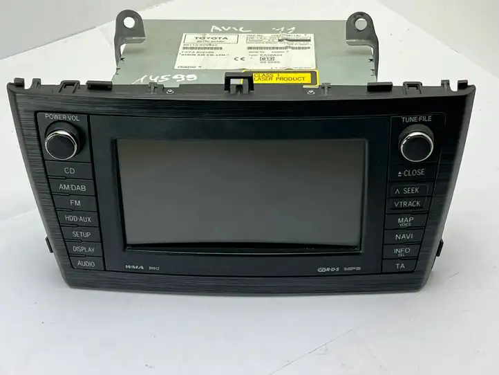 Toyota Avensis T270 (2009 - 2012) 8612020A80 Магнитола / мультимедийная система — фото 1