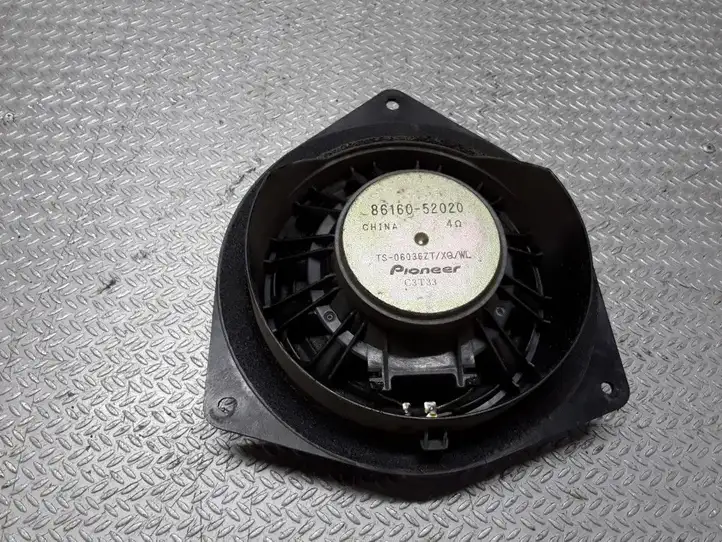Toyota Yaris Verso (1999 - 2005) 8616052020 Динамики передних дверей — фото 2