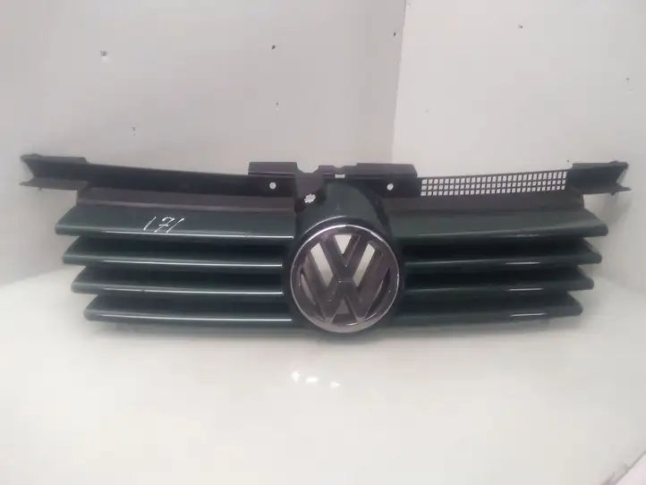 Volkswagen Bora (1998 - 2005) 1J5853655A Верхняя решетка радиатора — фото 1