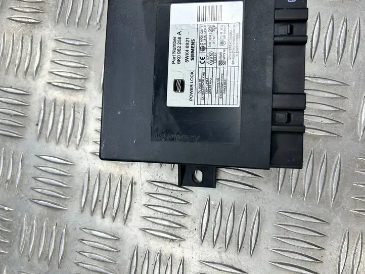 Audi A3/S3 8L (2000 - 2003) 6K0962258A Модуль комфорта — фото 5