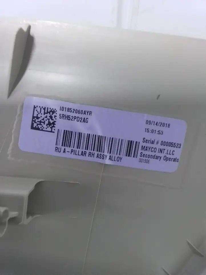 Chrysler Pacifica (2016 - ) 5RH52PD2AG Обшивка стойки C — фото 2