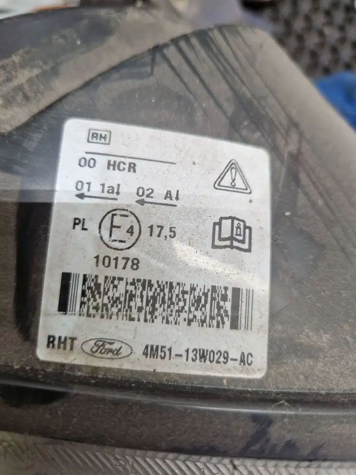 Ford Focus (2005 - 2008) 4M5113W029AC Передняя фара — фото 2