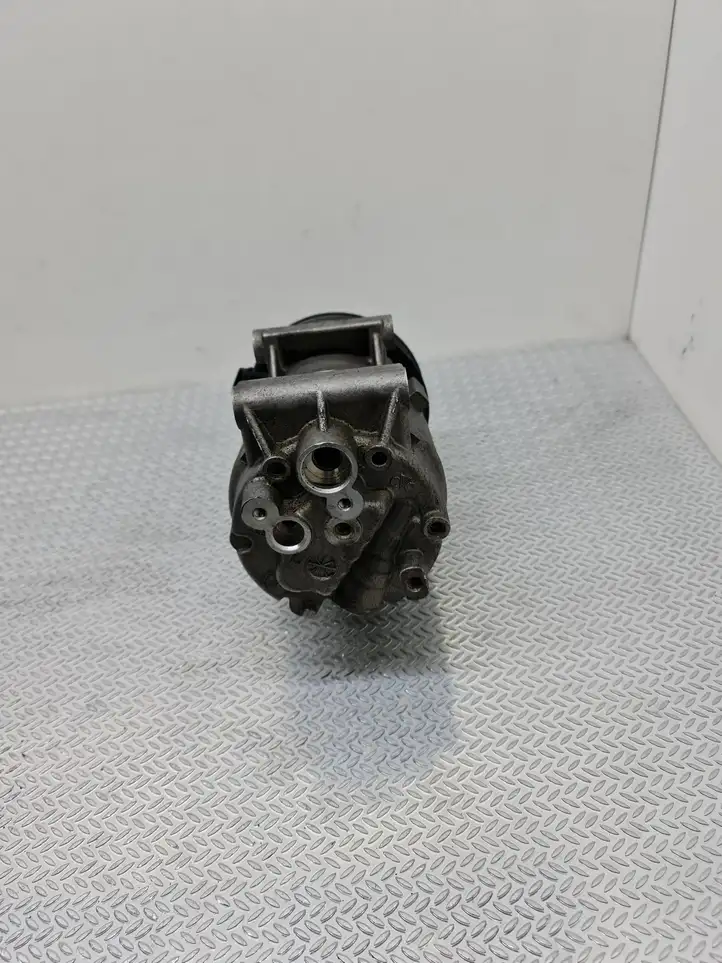 Nissan Primera (2001 - 2008) 8200053264 Компрессор (насос) кондиционера воздуха — фото 4
