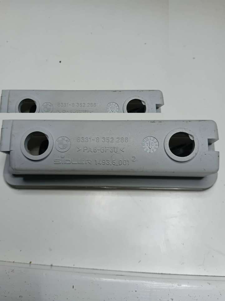 BMW 5 E60 E61 (2004 - 2010)  63318352286 Другой фонарь салона