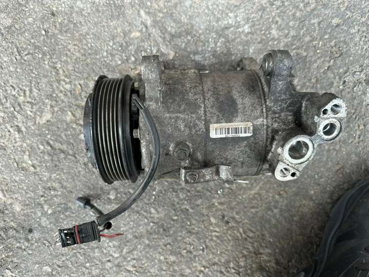 BMW 5 F10 F11 (2009 - 2016)  Bgxyn4551 Компрессор (насос) кондиционера воздуха