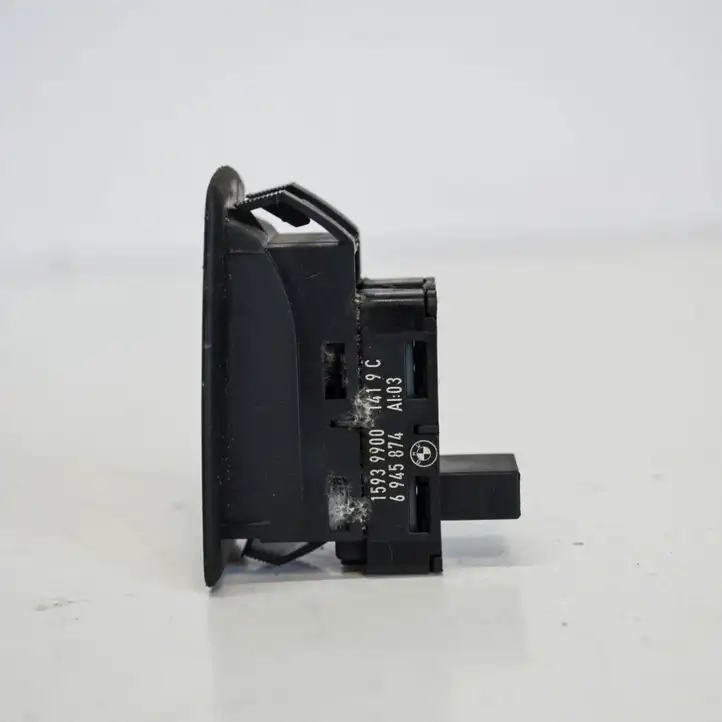 BMW 3 E90 E91 (2005 - 2012) 6945874 Кнопка стеклоподъемников — фото 2