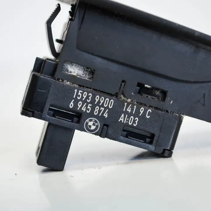 BMW 3 E90 E91 (2005 - 2012) 6945874 Кнопка стеклоподъемников — фото 4