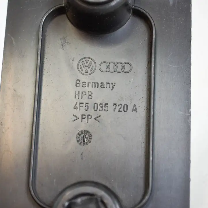 Audi A6 S6 C6 4F (2008 - 2011) 4F5035720A Прочие детали салона — фото 1
